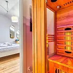 Apartment Izerski - Sky Walk By Royal Aparts Swieradow-Zdroj