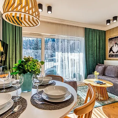 Izerski - Sky Walk By Royal Aparts *