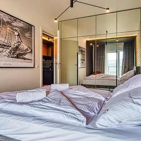 Apartamento Izerski - Sky Walk By Royal Aparts Świeradów-Zdrój