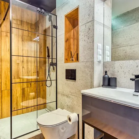 Izerski - Sky Walk By Royal Aparts