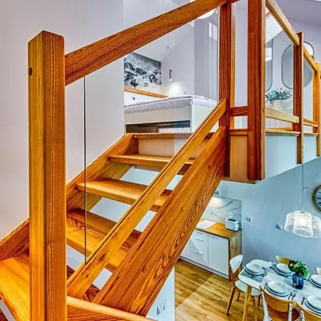 Izerski - Sky Walk By Royal Aparts Apartament *
