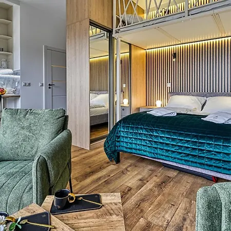 Izerski - Sky Walk By Royal Aparts Apartament *