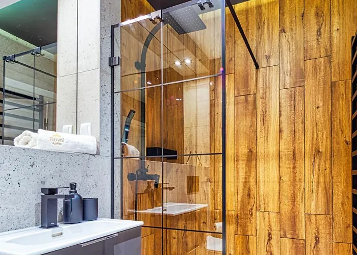 Izerski - Sky Walk By Royal Aparts